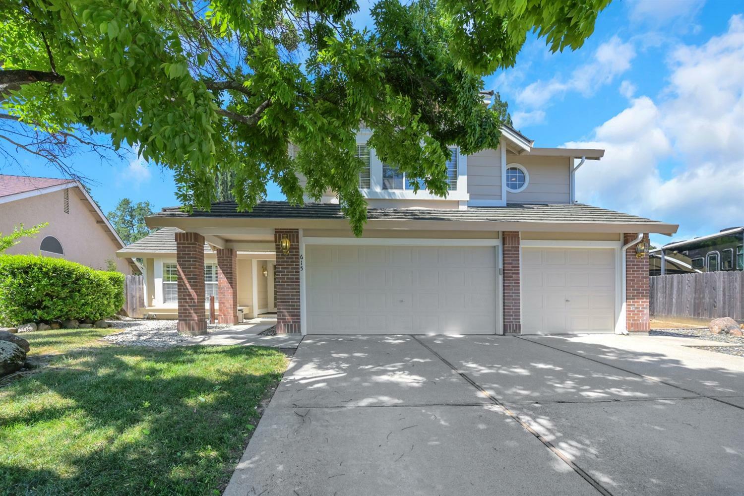 Property Photo: 615 Cardigan Court CA 95747