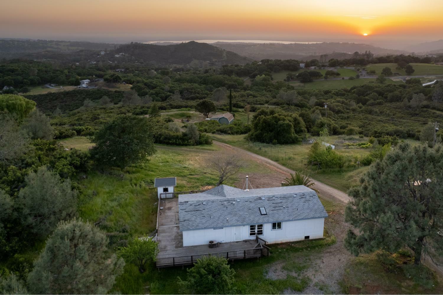 Property Photo: 2881 Bunzie Road CA 95672