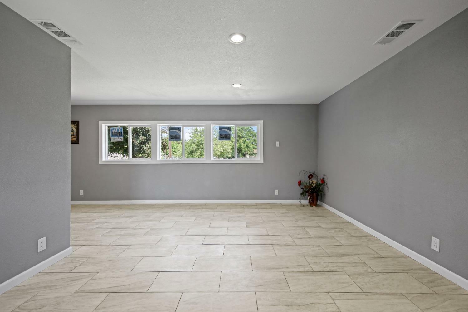 Property Photo: 2310 Scribner Street CA 95206