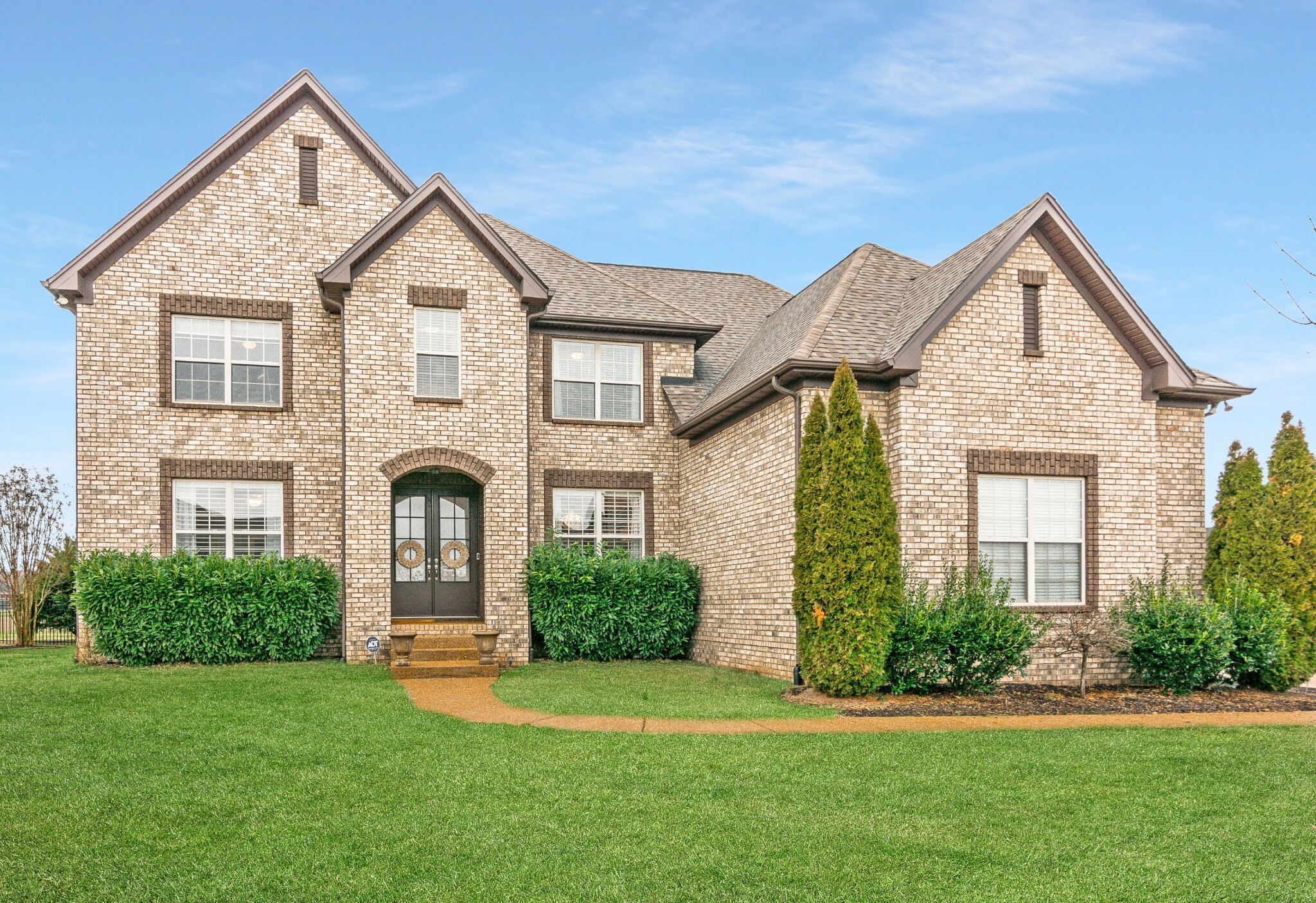 Property Photo: 115 Riverbirch Ln TN 37075