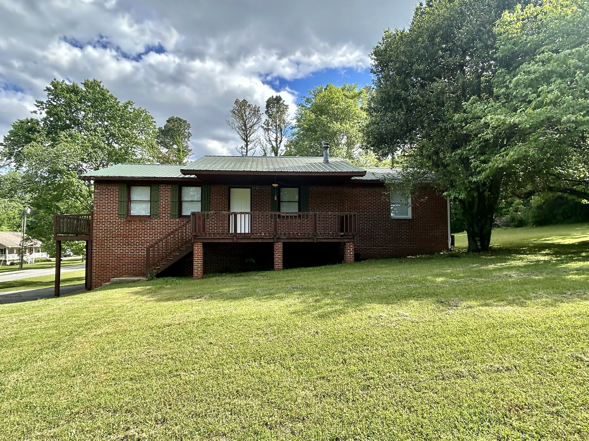 Property Photo: 430 Blue Springs Rd TN 37342