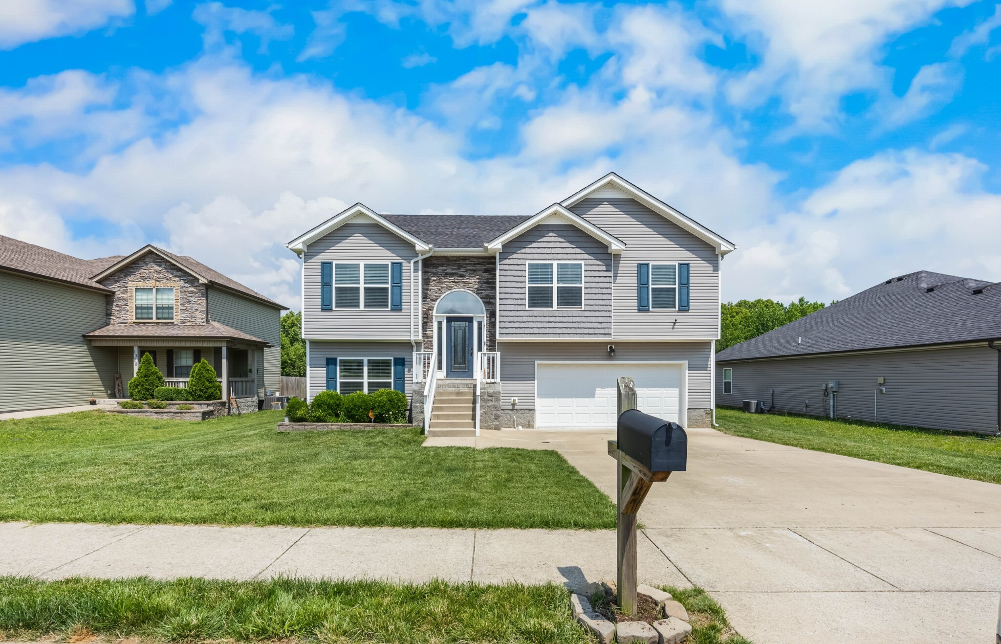 Property Photo:  1332 Freedom Dr  TN 37042 