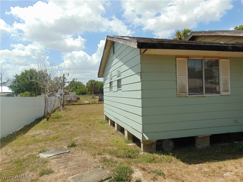 Property Photo: 2917 13th Street W FL 33971
