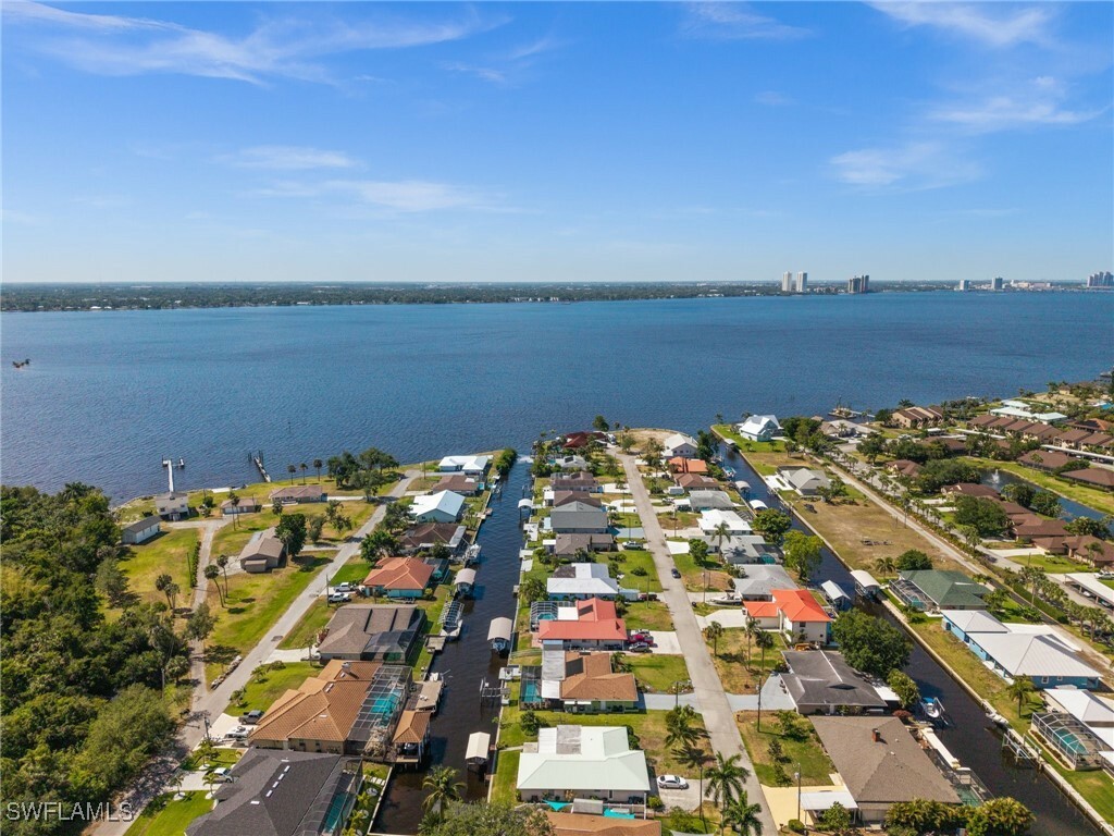 Property Photo: 7225 Reymoor Drive FL 33917