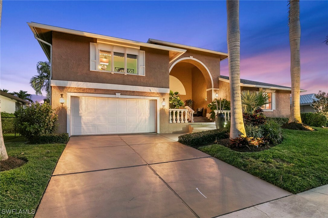 Property Photo: 1770 Hummingbird Court FL 34145