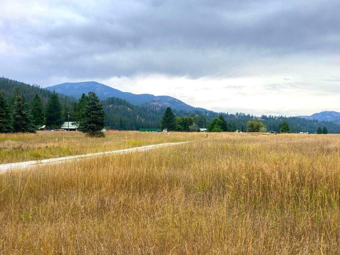 Property Photo: 3349 Rockcut Rd WA 99141