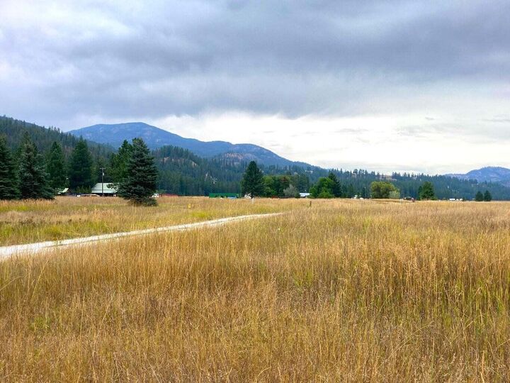 Property Photo:  3349 Rockcut Rd  WA 99141 