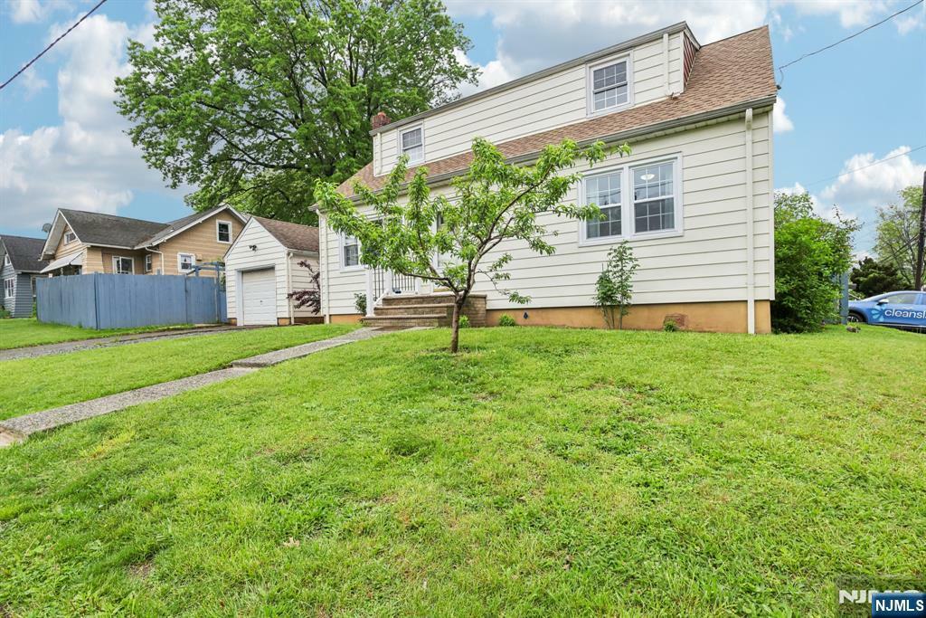 Property Photo: 520 Elm Street NJ 07204