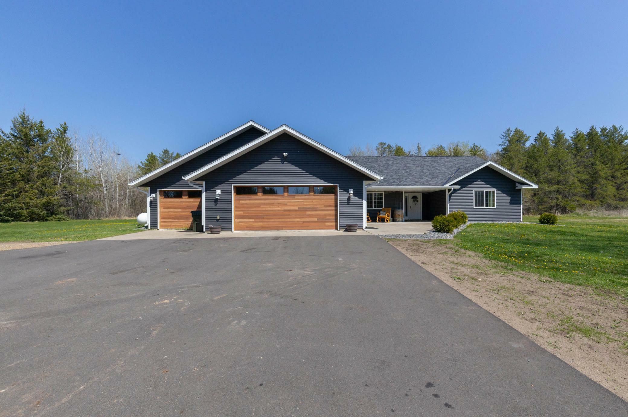 Property Photo: 687 W Hazel Avenue MN 56473