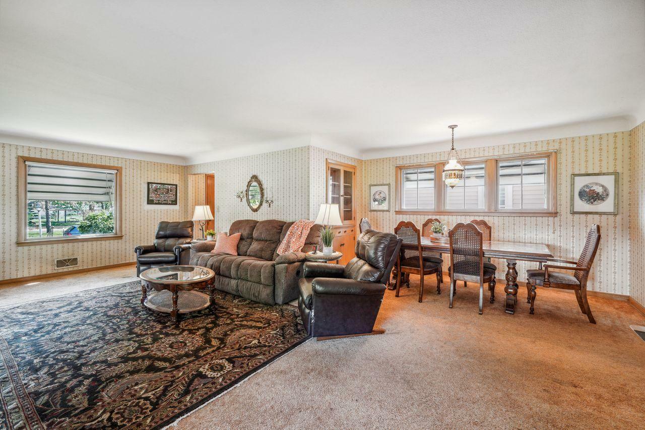 Property Photo: 5912 Cambridge Street MN 55416