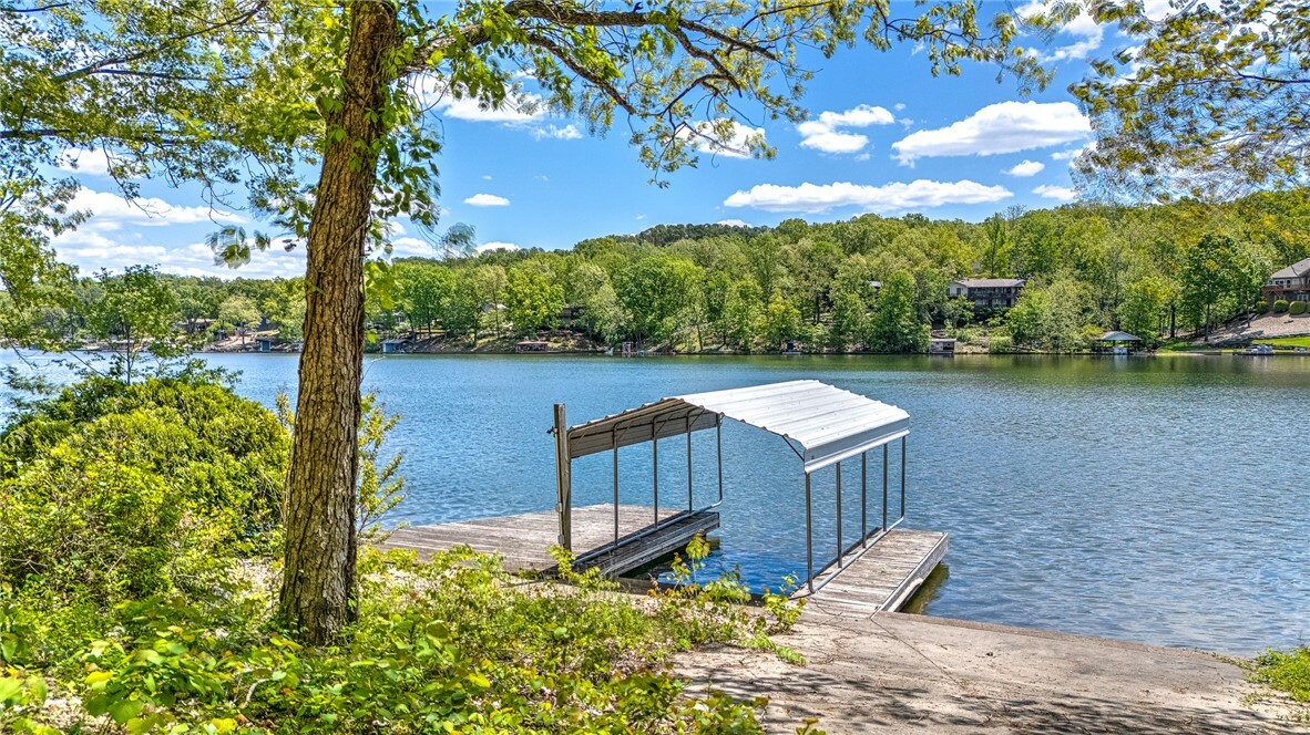 Property Photo: 20 Folkingham Lane AR 72715