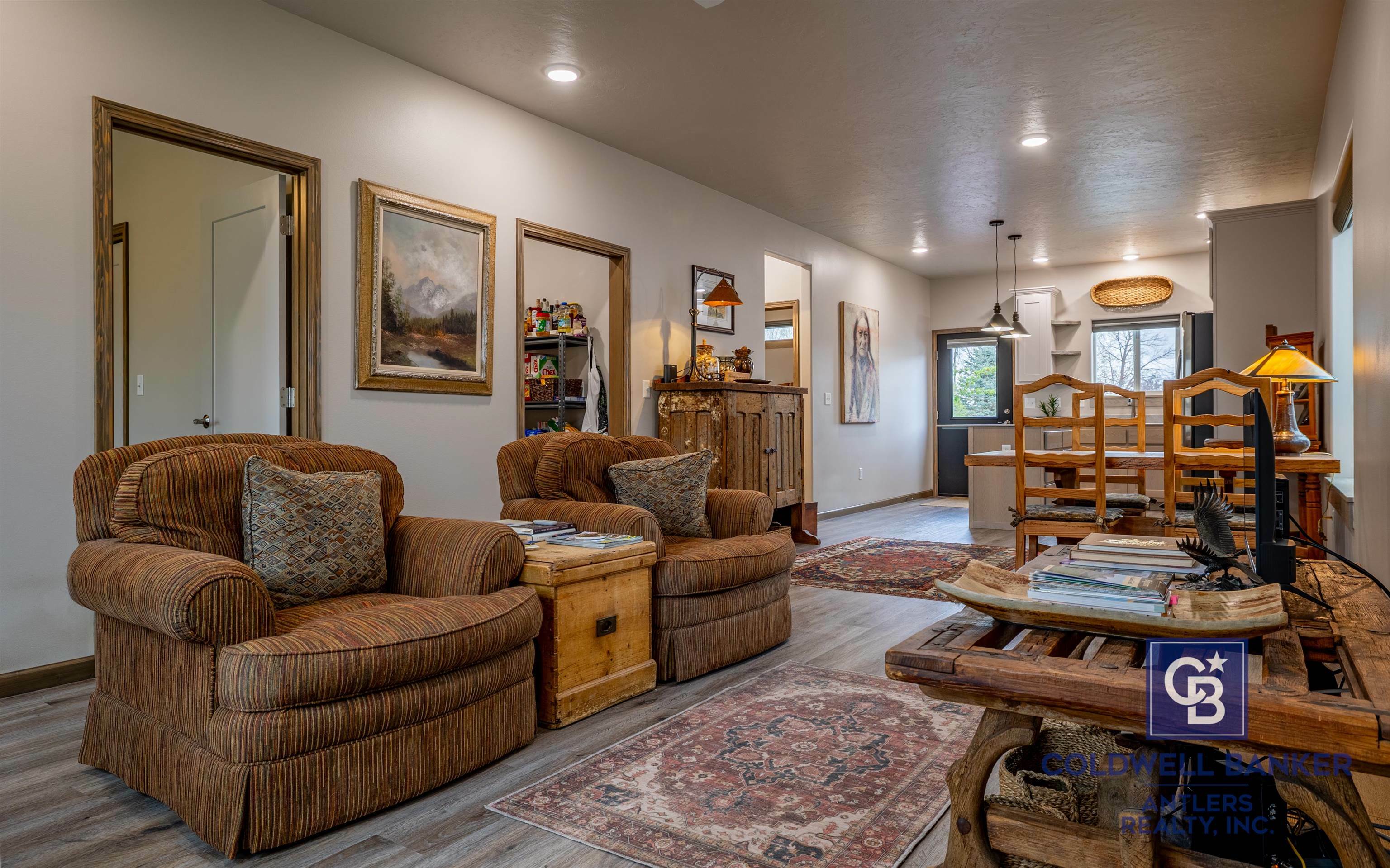 Property Photo: 838 Duesenberg Ct WY 82414