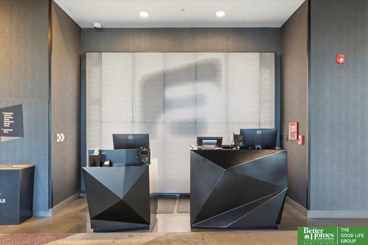 Property Photo: 215 S 181 Street 504 NE 68022