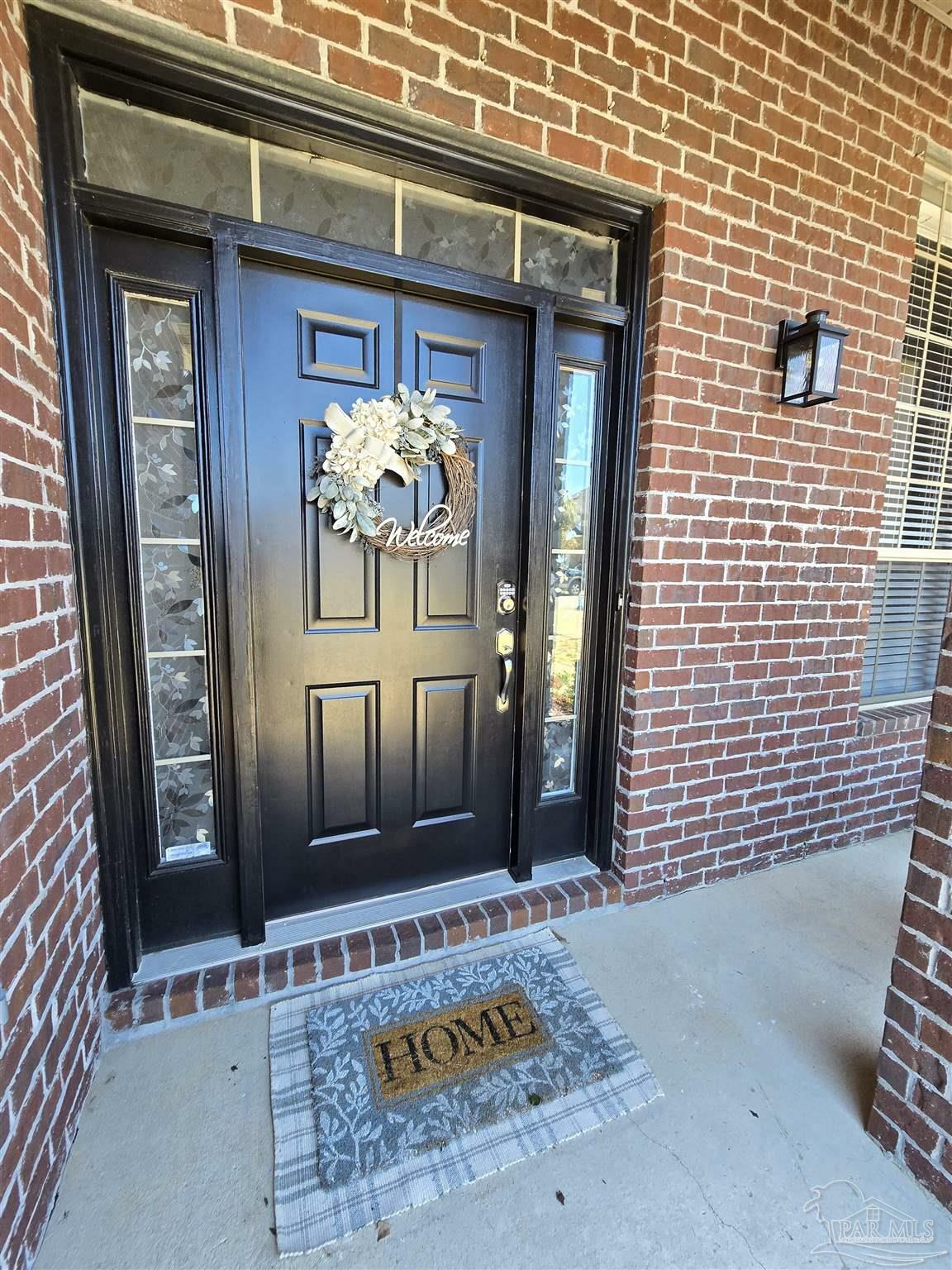 Property Photo: 3504 Topaz Cir FL 32566