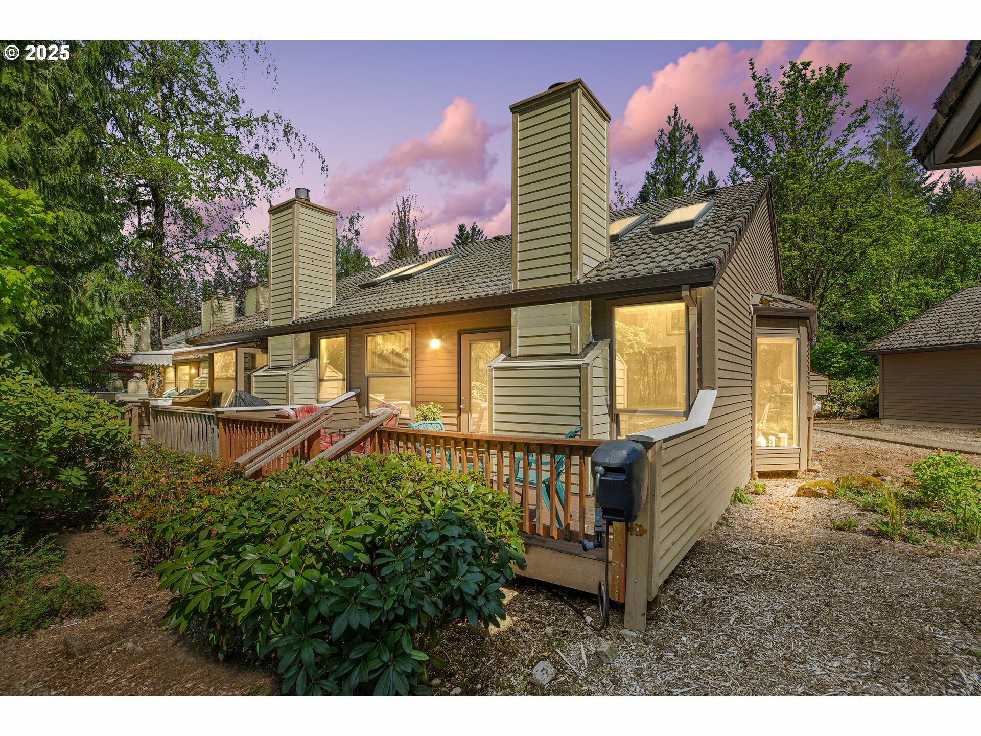 Property Photo: 68120 E Woodruff Way OR 97067