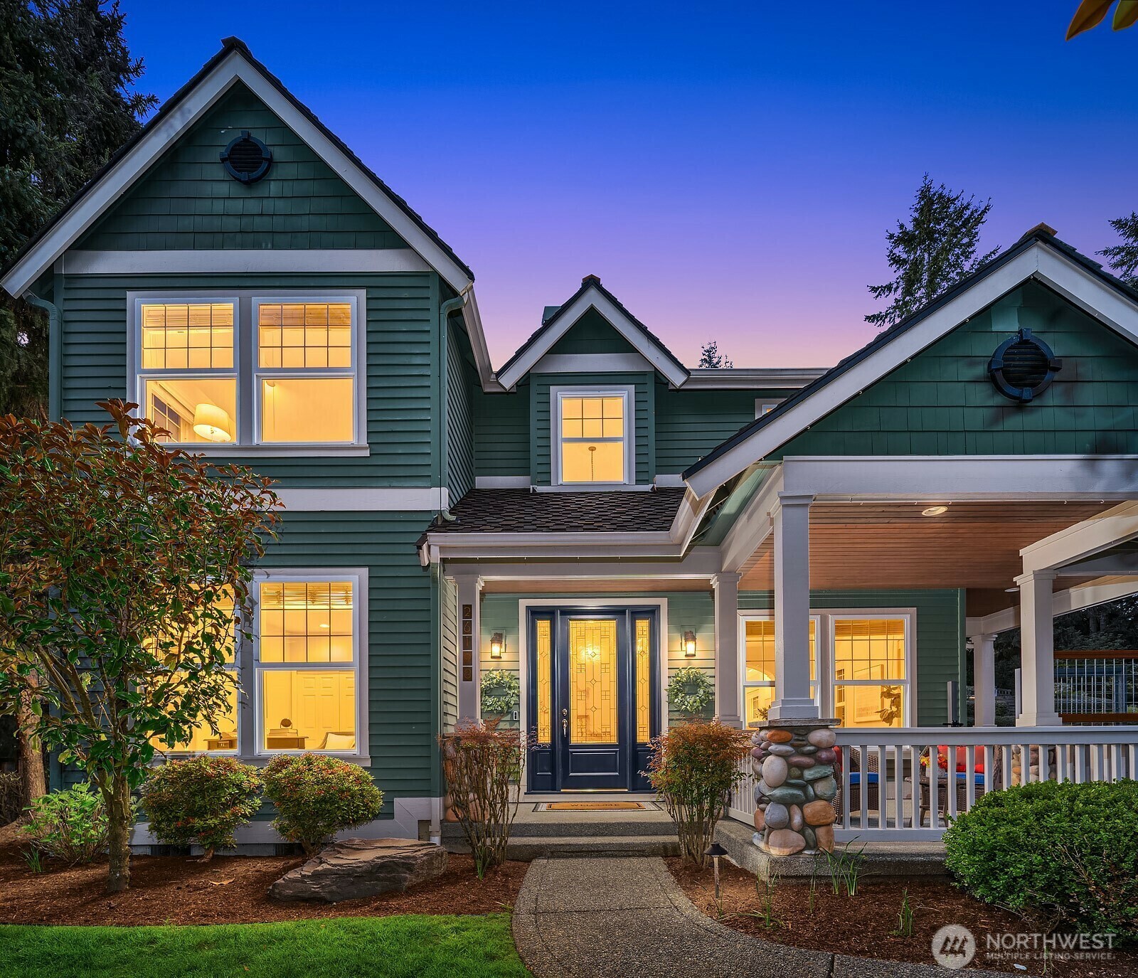 Property Photo: 26108 SE 27th Street WA 98075