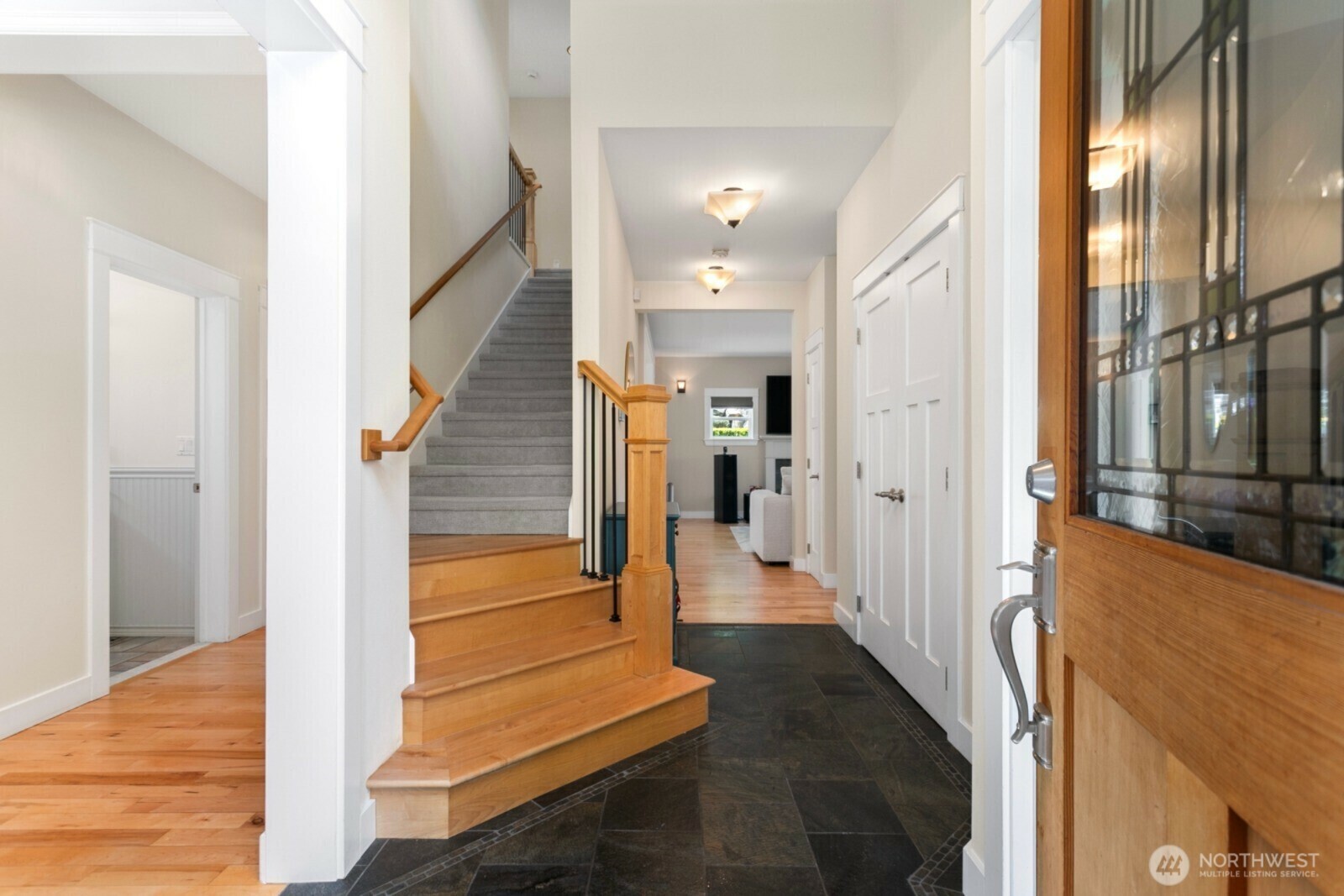 Property Photo: 9019 Burke Avenue N WA 98103