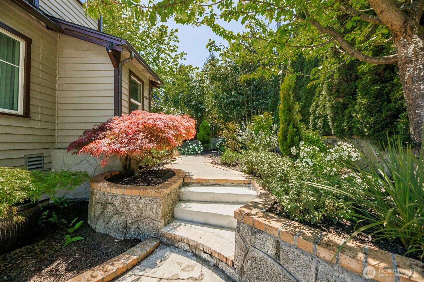 Property Photo: 9744 49th Avenue S WA 98118