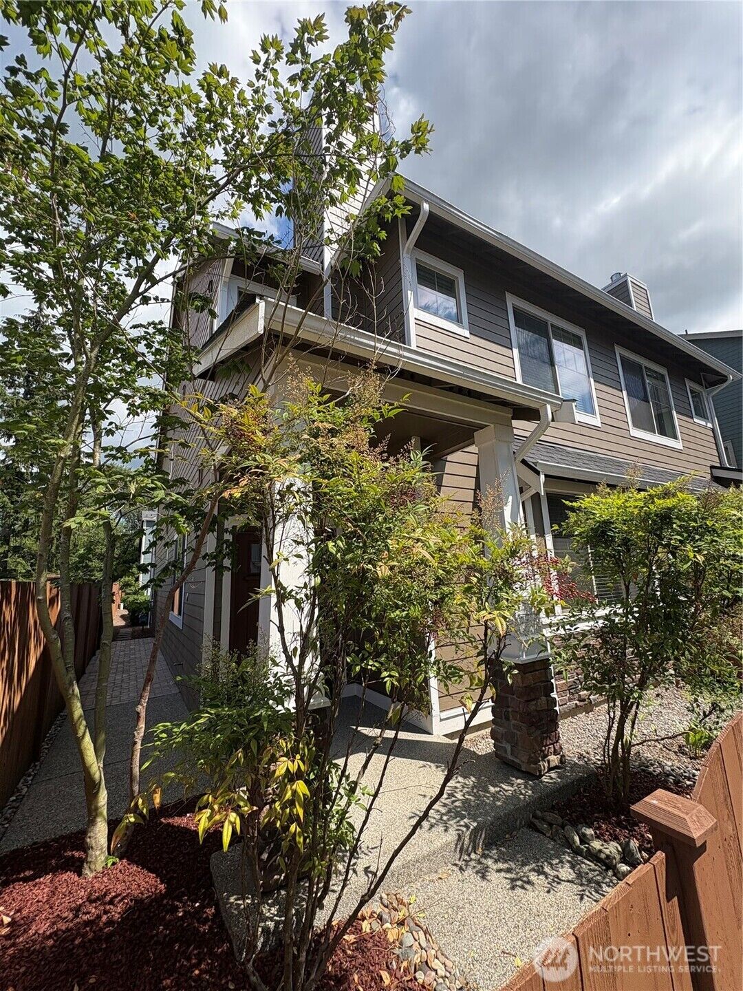 Property Photo:  14522  15th Avenue W B  WA 98087 