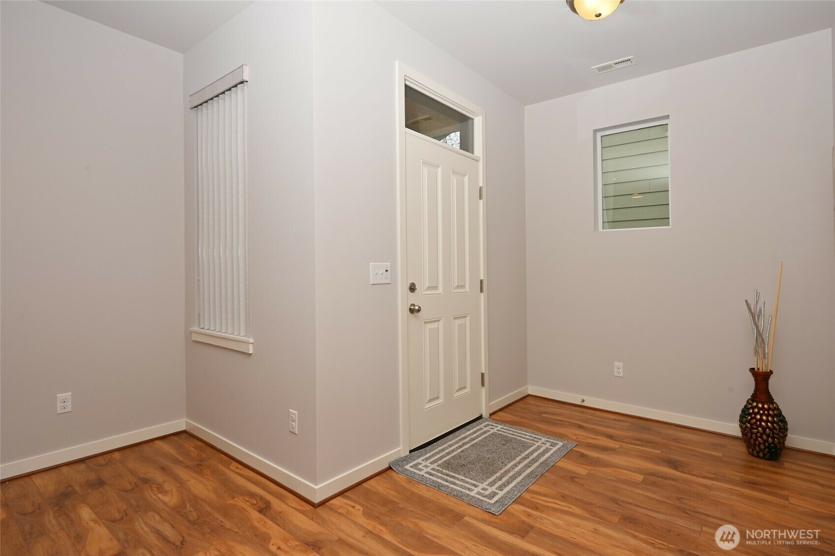 Property Photo: 29415 121st Avenue SE WA 98092