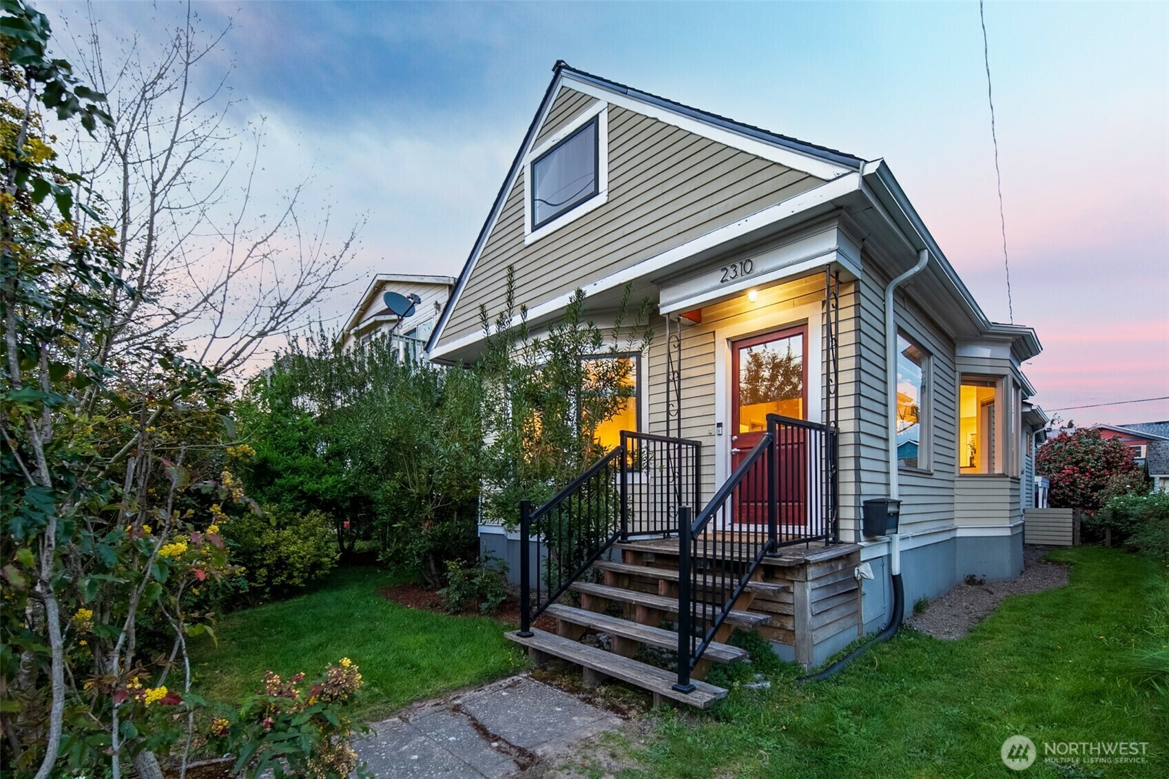 Property Photo: 2310 14th Avenue S WA 98144