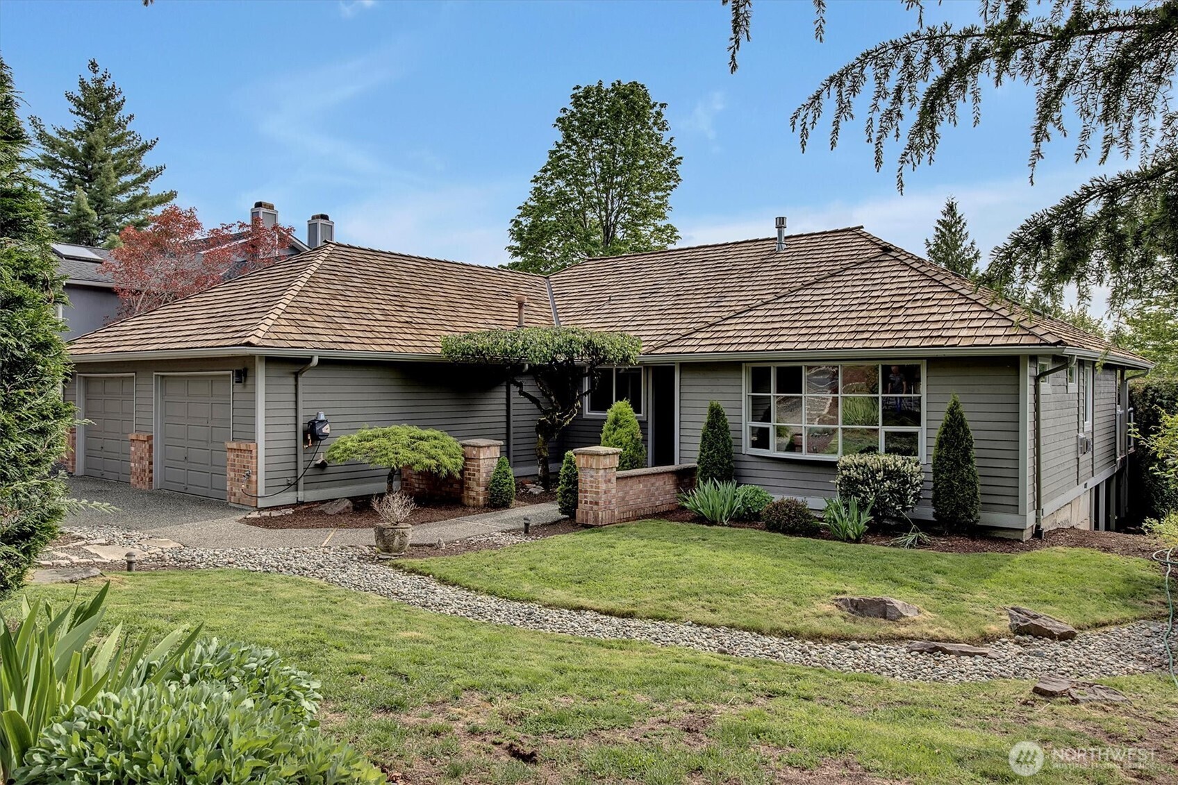 Property Photo: 14219 209th Avenue NE WA 98077