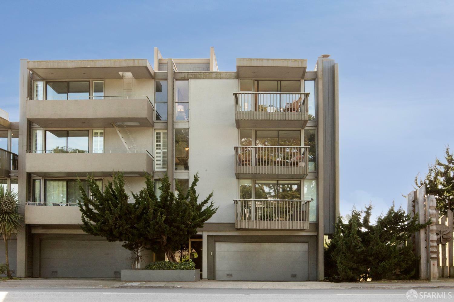 Property Photo: 5004 Diamond Heights Boulevard CA 94131