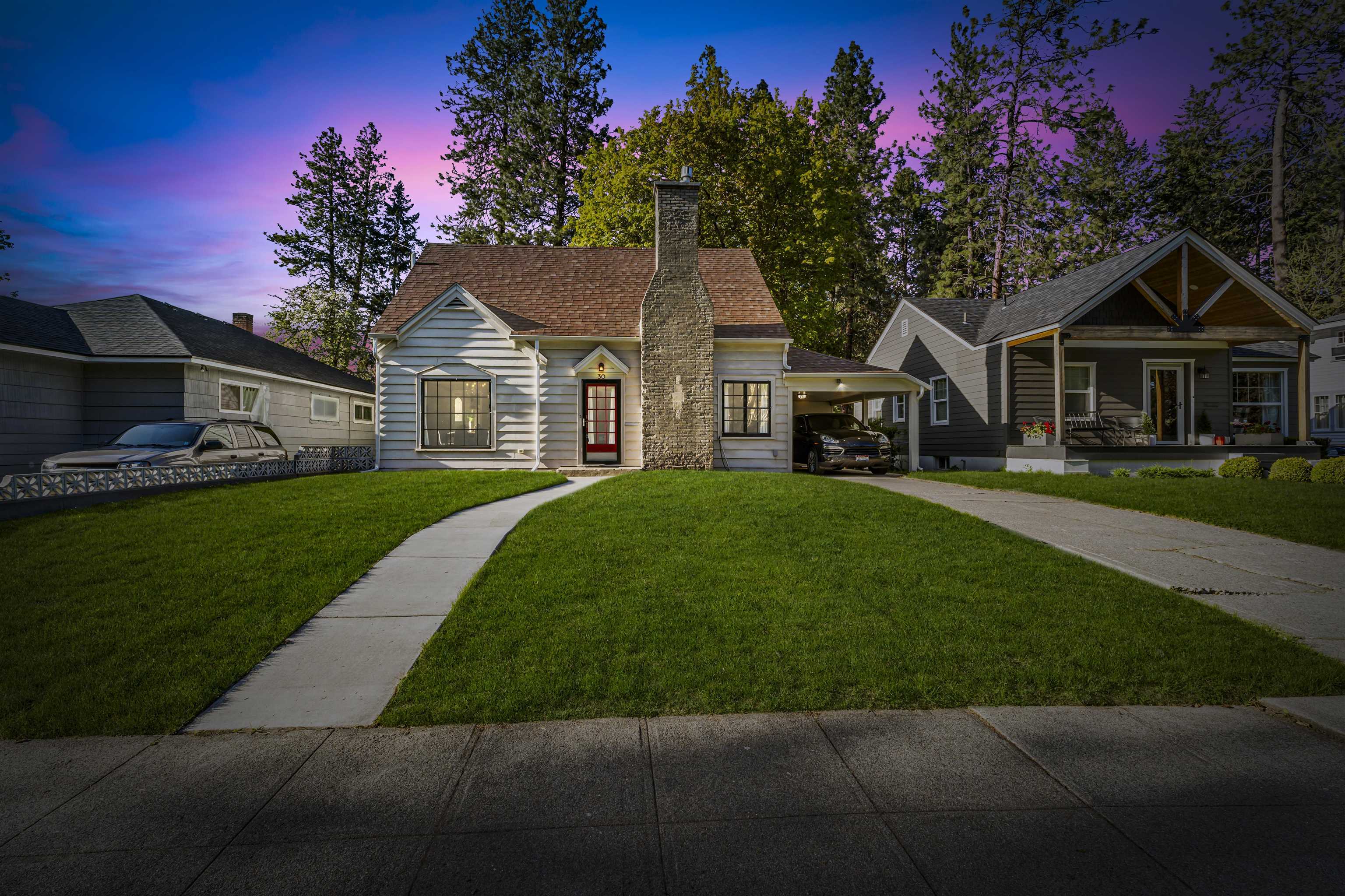 Property Photo: 30 W 25th Ave WA 99203