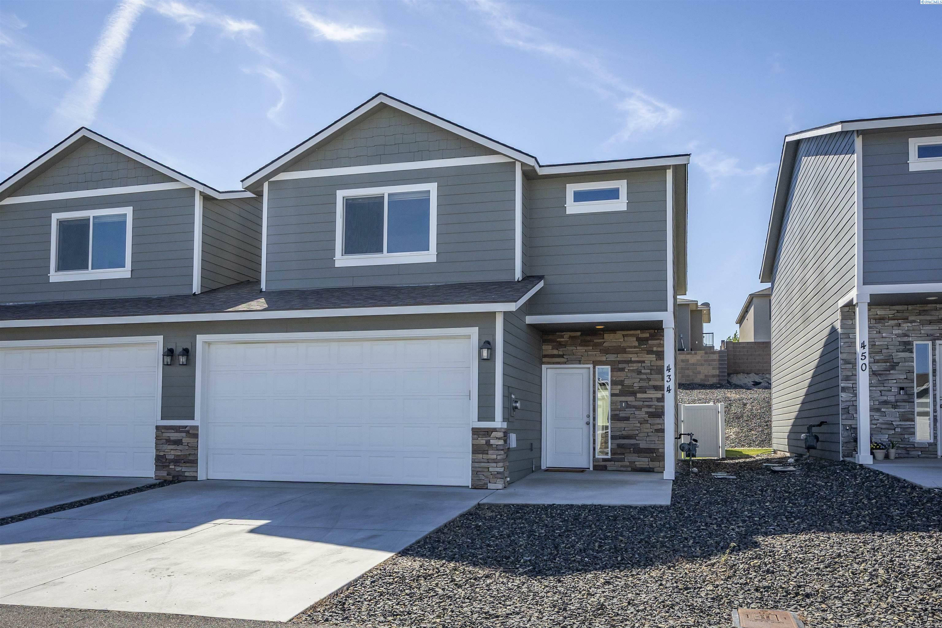 Property Photo: 434 Bedrock Loop WA 99353