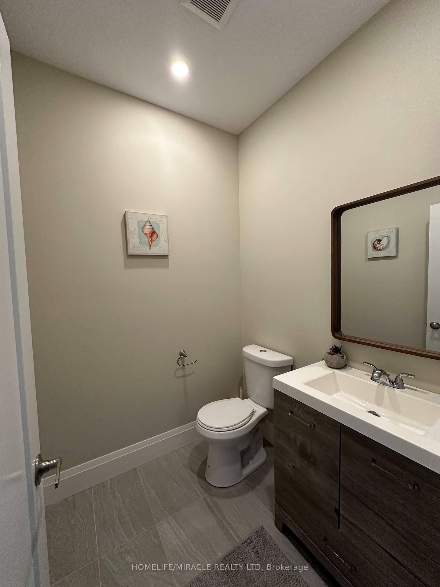 Property Photo: 45 Eleanor Avenue ON L8W 1C7