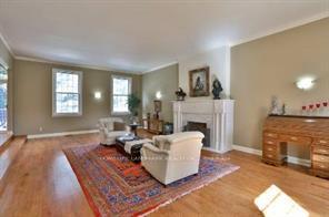 Property Photo: 27 Junewood Crescent ON M2L 2C3