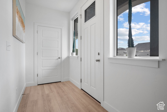 Property Photo: 3707 N Deepwater Dr UT 84005