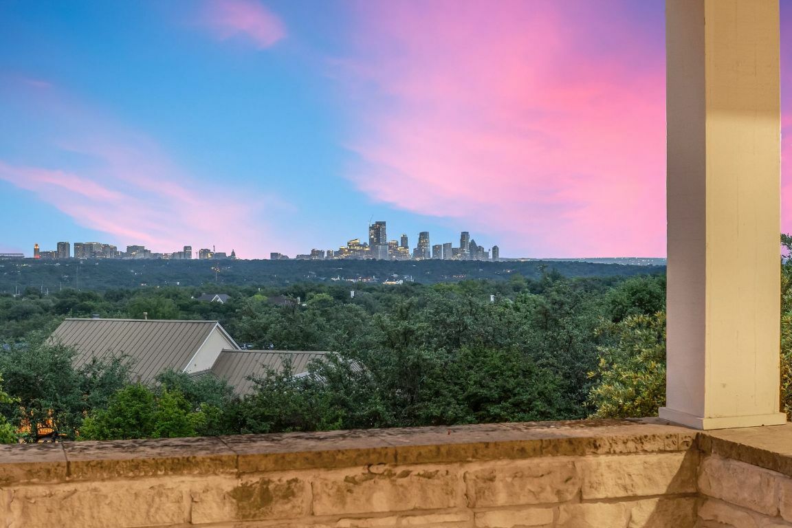 Property Photo: 3204 Aztec Fall Cove TX 78746