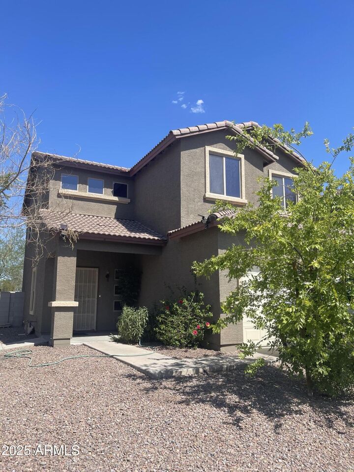 Property Photo: 5011 S 6th Way AZ 85040