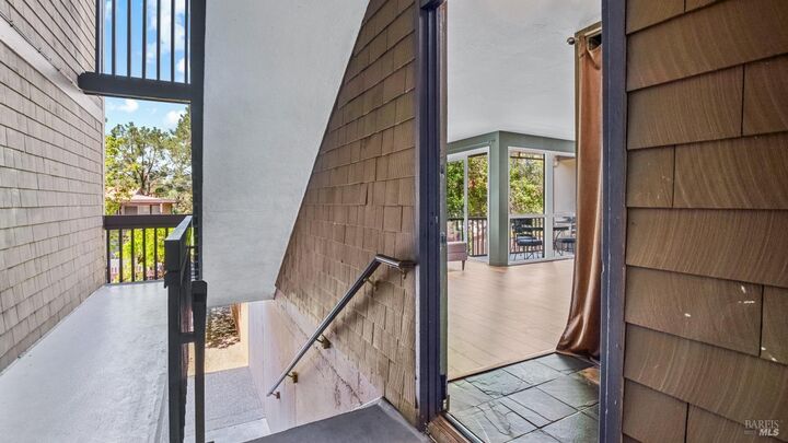 98 Forest Lane  San Rafael CA 94903 photo