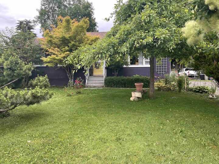 9500 Coote Street — photo 1