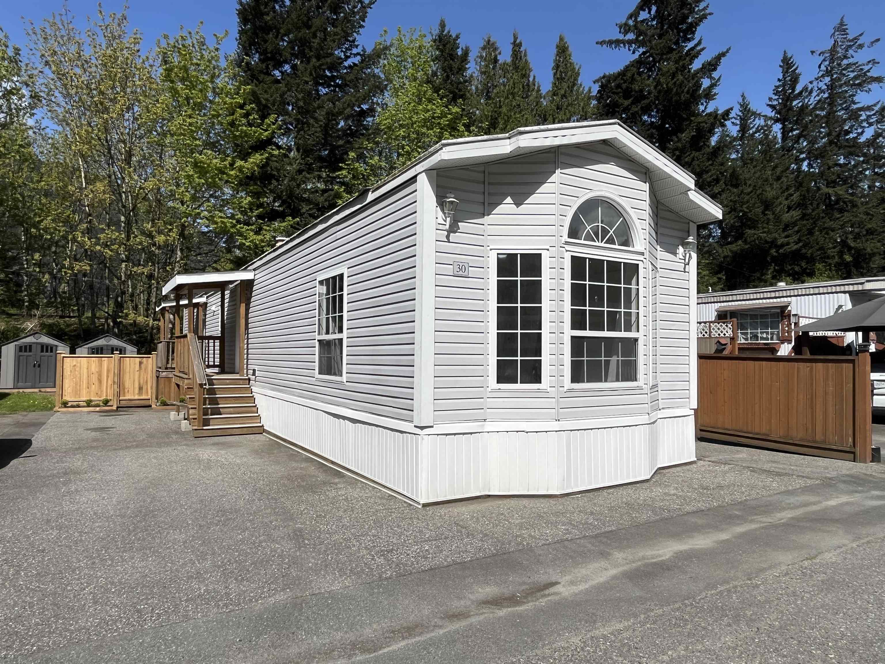 Property Photo: 63071 Flood Hope Road 30 BC V0X 1L2