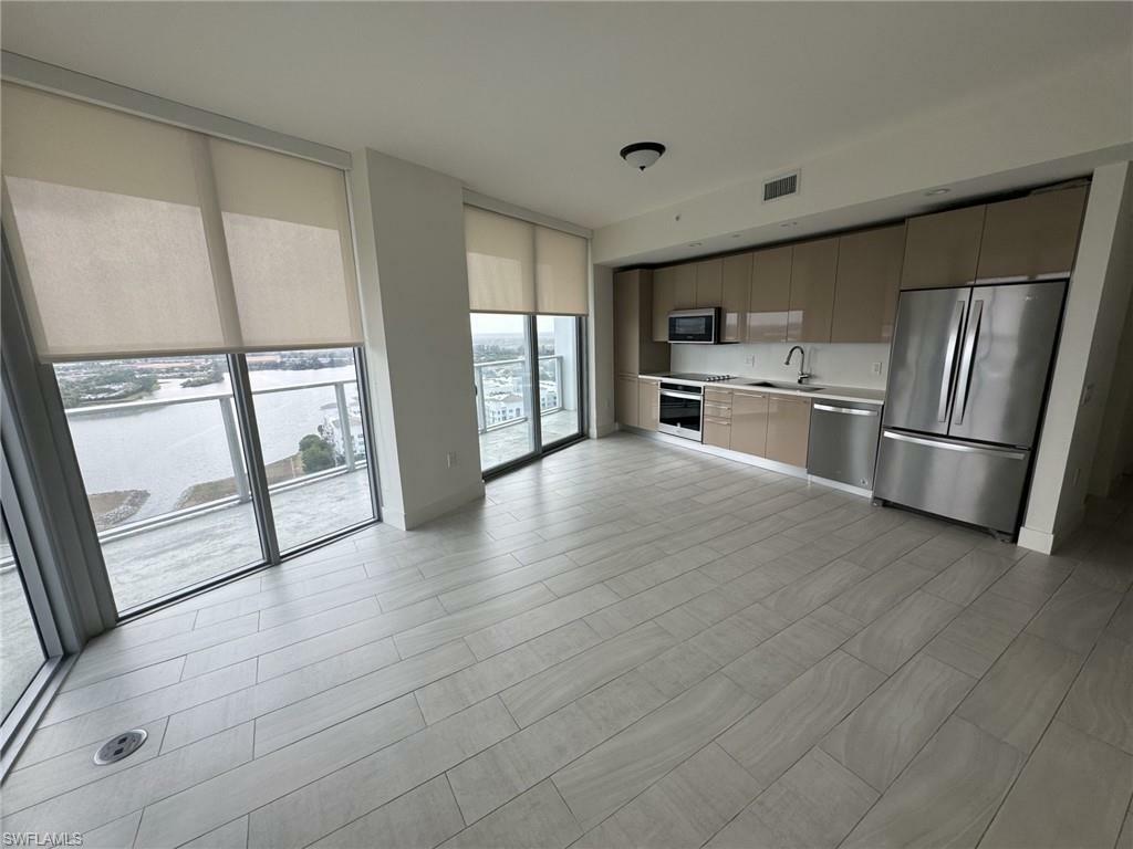 Property Photo:  2000 Metropica Way 1704  FL 33326 