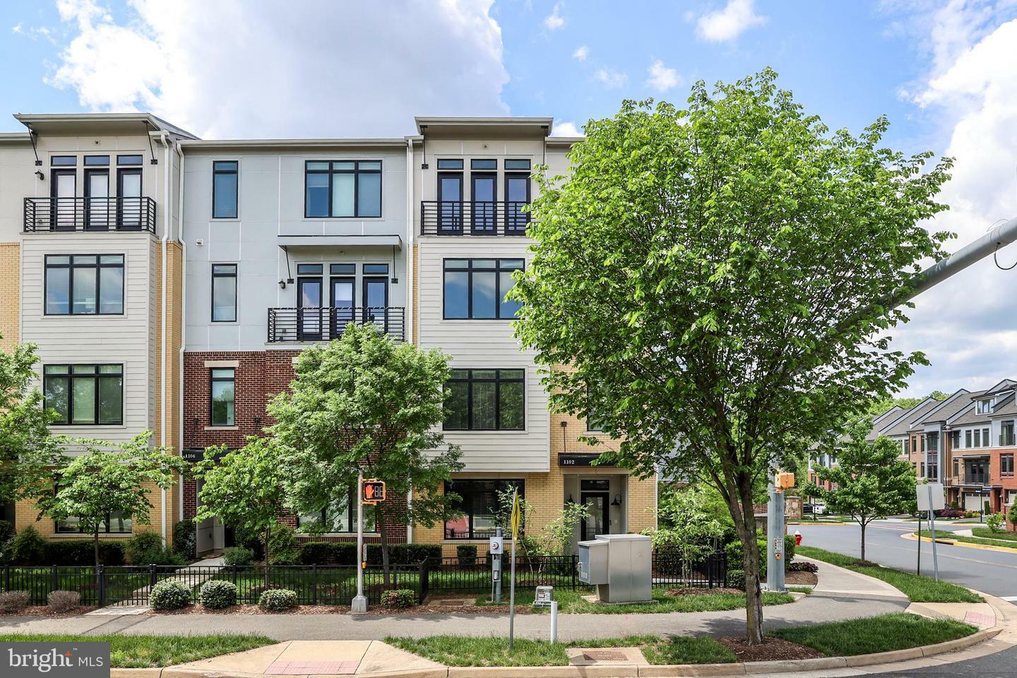 1102 Ribbon Limestone Terrace SE  Leesburg VA 20175 photo