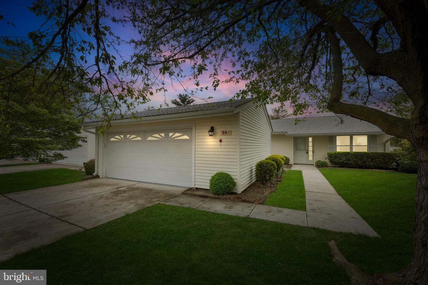 Property Photo: 88 Dogwood Plaza C NJ 08831