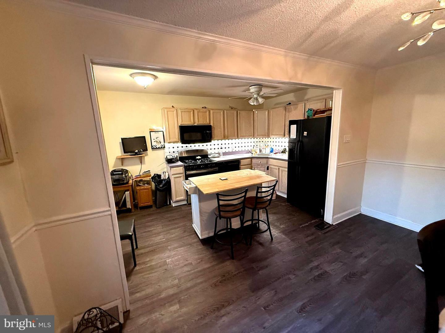 Property Photo: 11742 Colman Road PA 19154