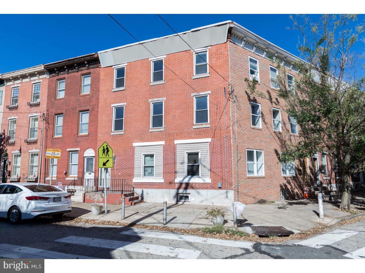 Property Photo: 1539 E Berks Street PA 19125