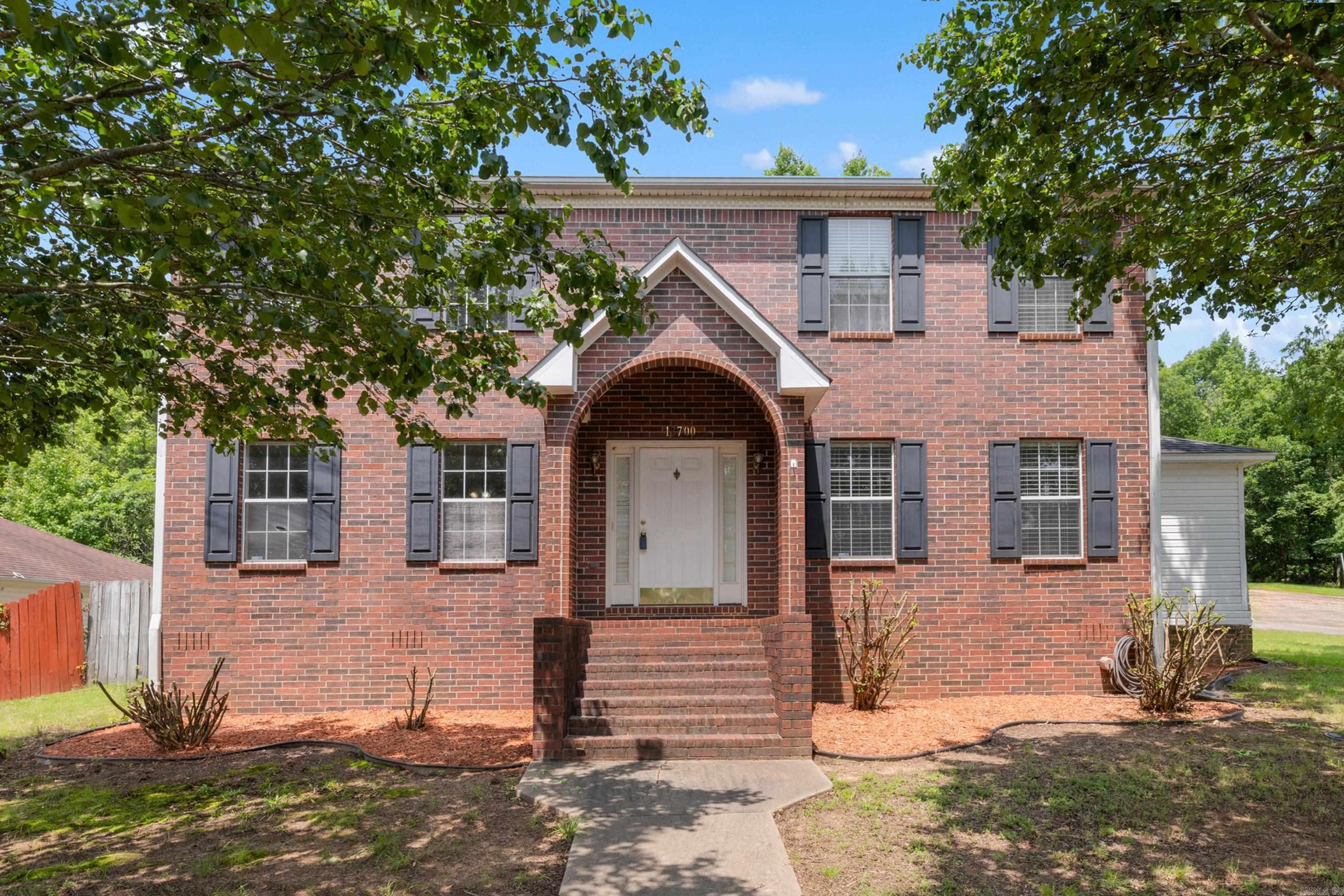 Property Photo:  13700 Carrington Place Dr  AR 72002 