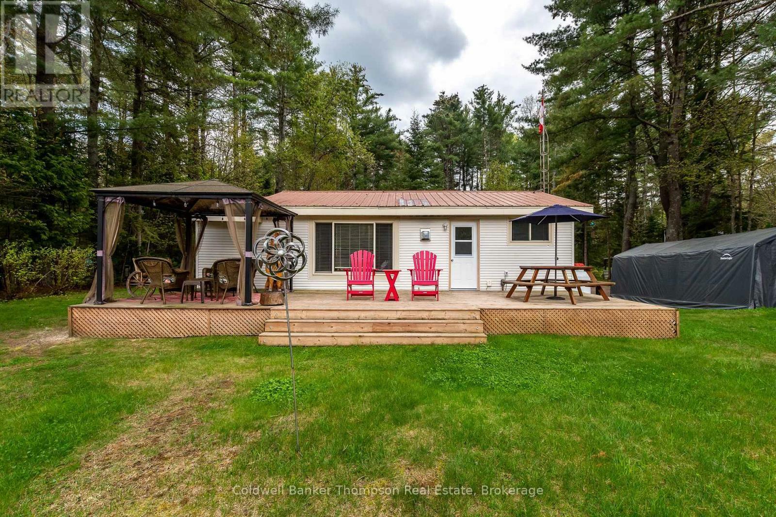 Photo de la propriété: 553 Balsam Chutes Road ON P0B 1L0