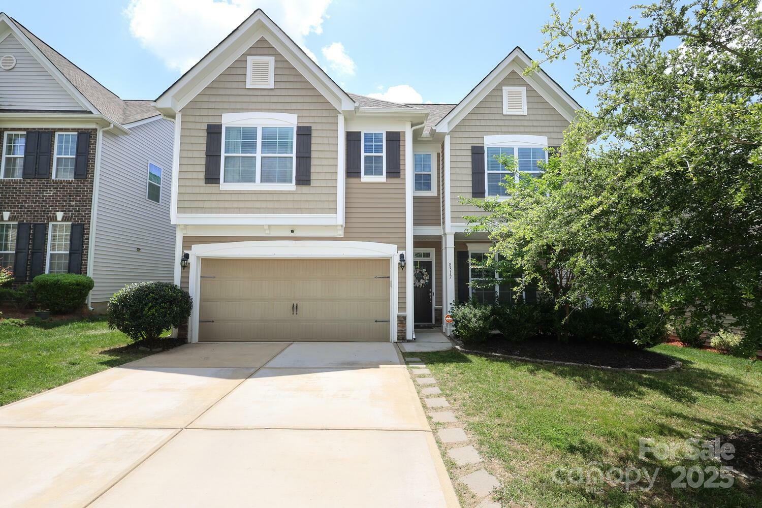Property Photo: 8317 Dallas Bay Road NC 28278