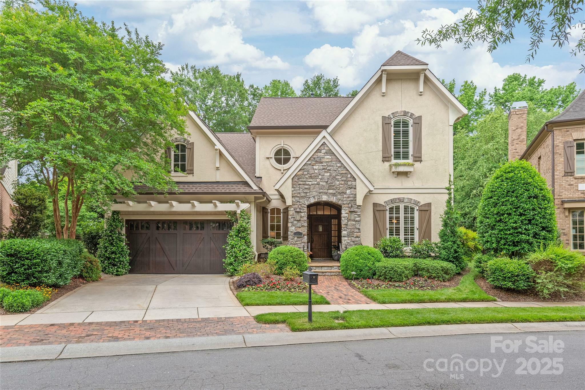 6831 Conservatory Lane  Charlotte NC 28210 photo