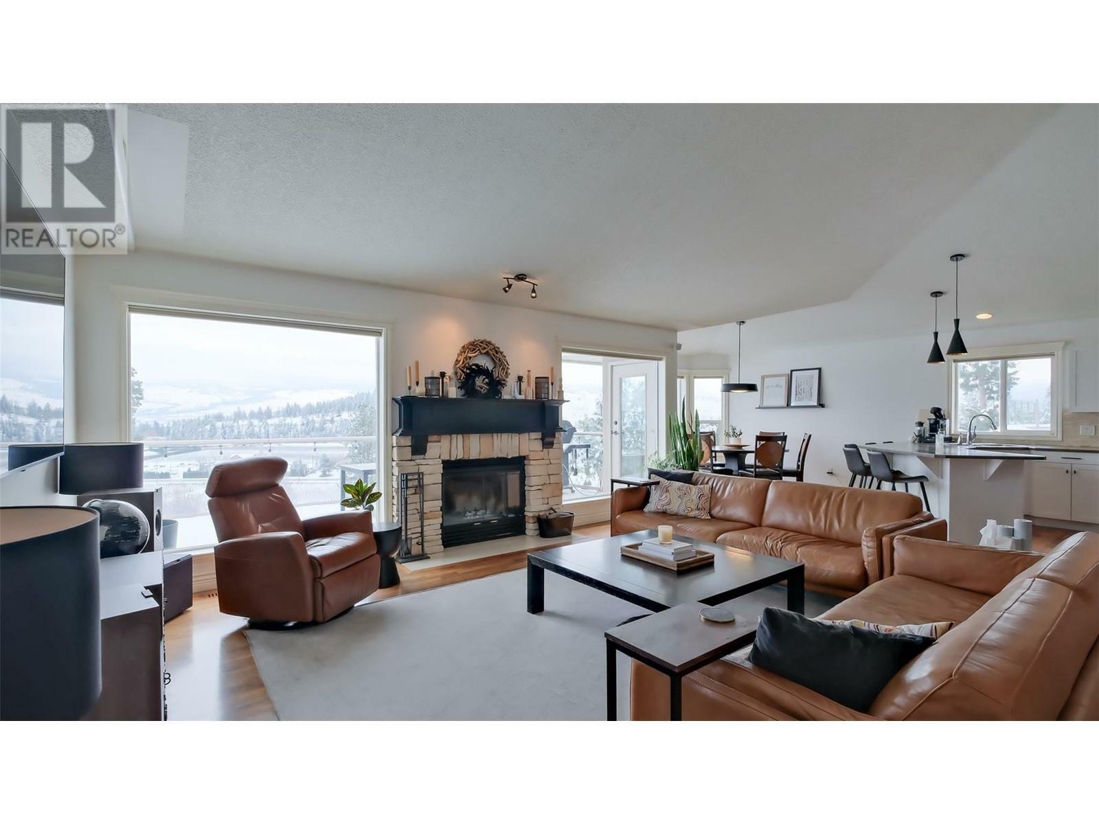 Property Photo: 2377 Silver Place BC V1V 1M9
