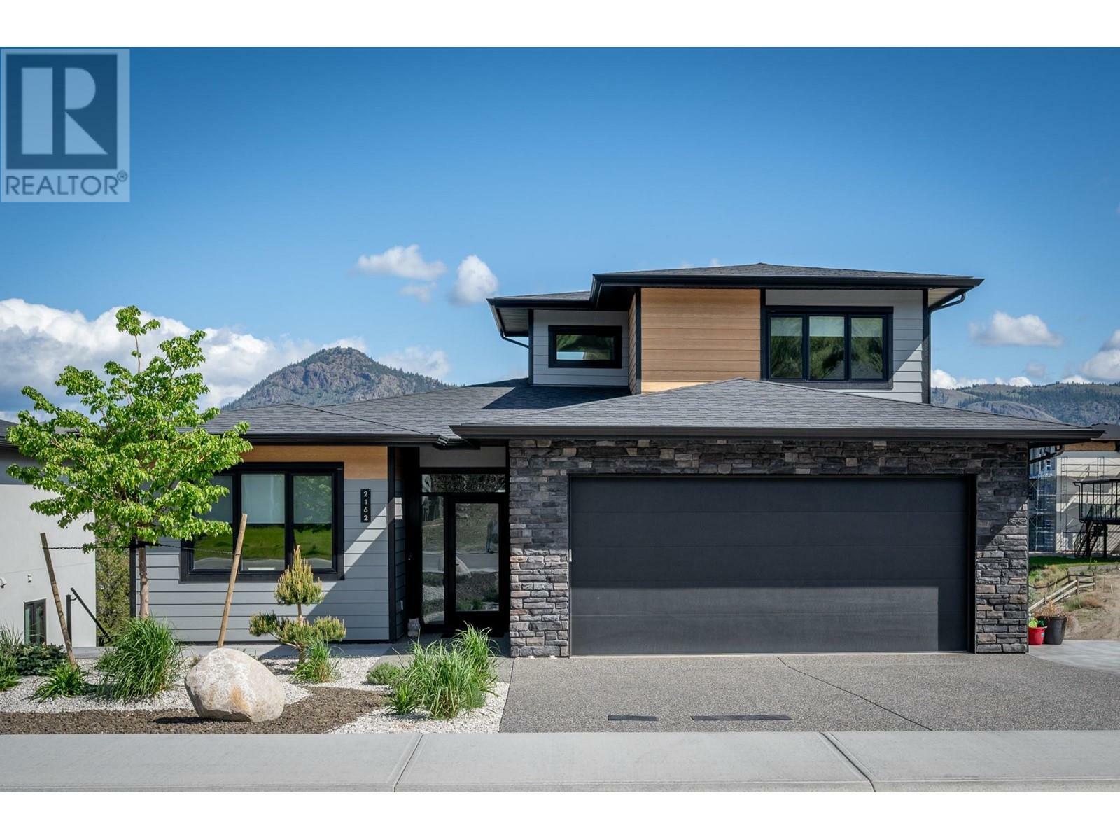2162 Galore Crescent  Kamloops BC V2E 0E4 photo