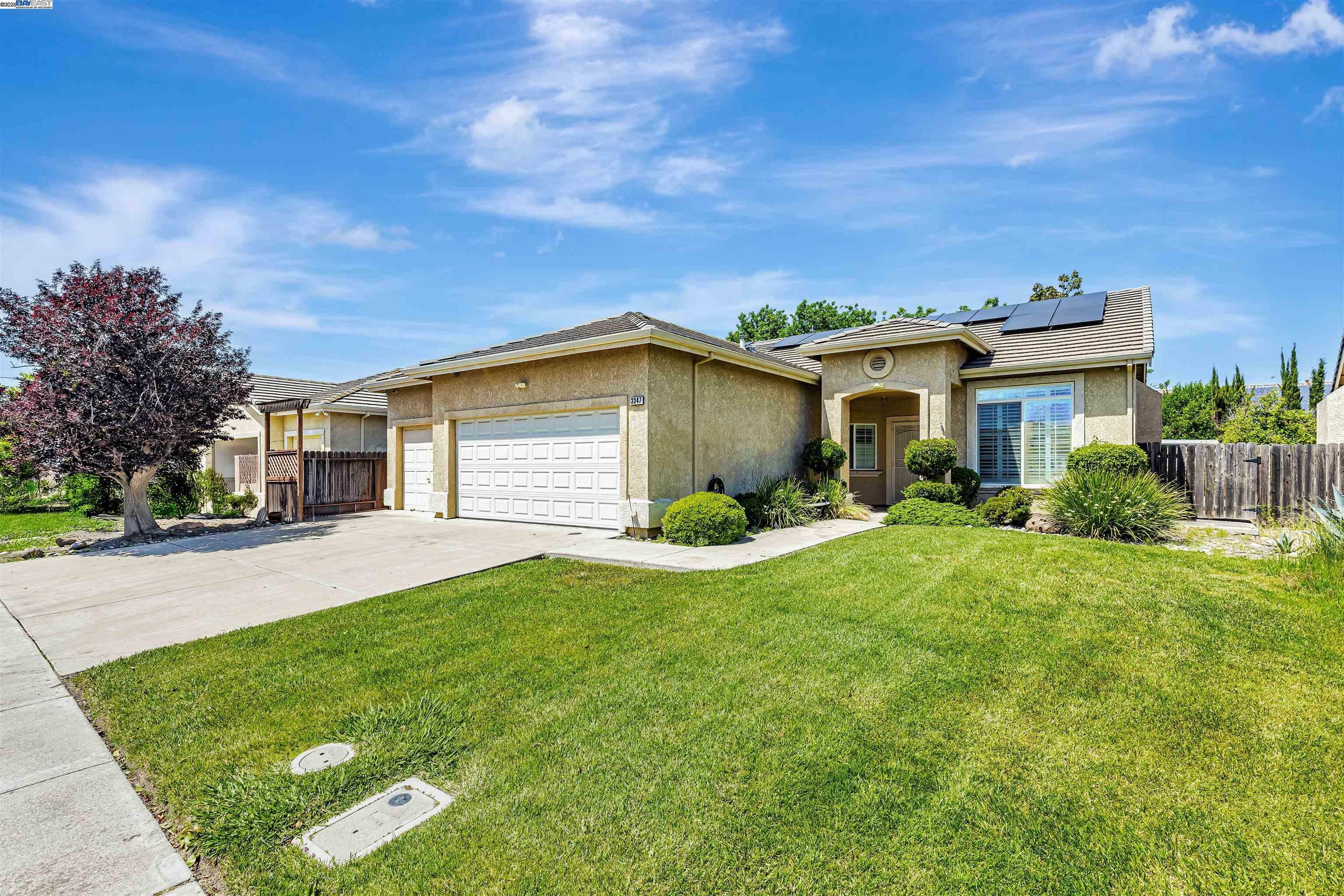 Property Photo: 3347 McVie Dr CA 95212