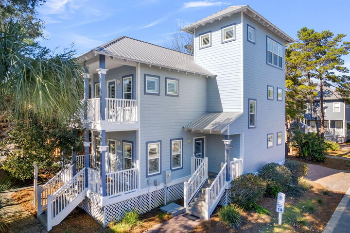 Property Photo: 237 Hidden Lake Way FL 32459